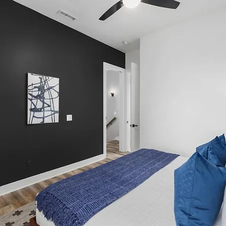 Walk To Geodis Stadium And Restaurants - Rooftop, Garage Holiday home *