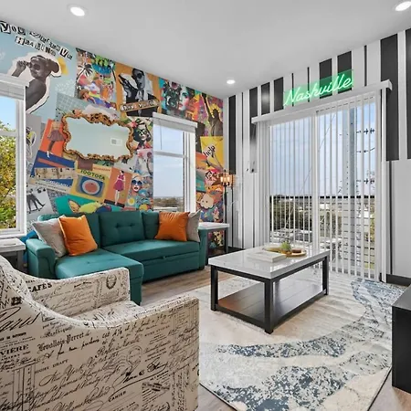 Alto 420 Apartment