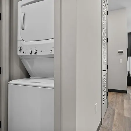 Alto 418 Apartment