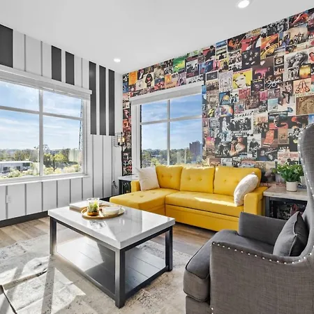 Alto 321 Apartment