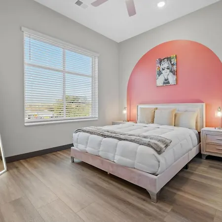 Alto 106 Apartment