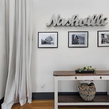 The Rambler - Sparkling Pool & Steps To 12 South Holiday home Nashville