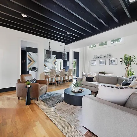 The Rambler - Sparkling Pool & Steps To 12 South Holiday home Nashville