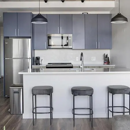 Apartment Landing At 2010 West End - 2 Bedrooms In Midtown Nashville