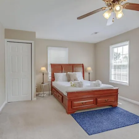 Belle Meade 30 Day With Private Backyard