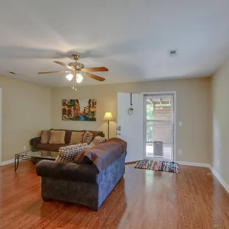 Belle Meade 30 Day With Private Backyard Holiday home