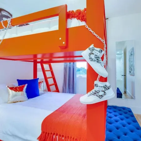 The Ultimate Hip-hop Haven With Rooftop Patio Holiday home Nashville