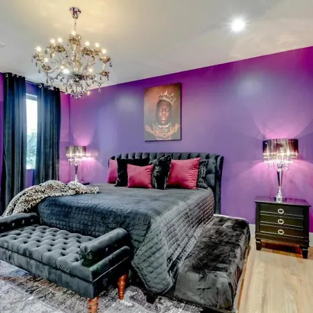 The Ultimate Hip-hop Haven With Rooftop Patio * Nashville