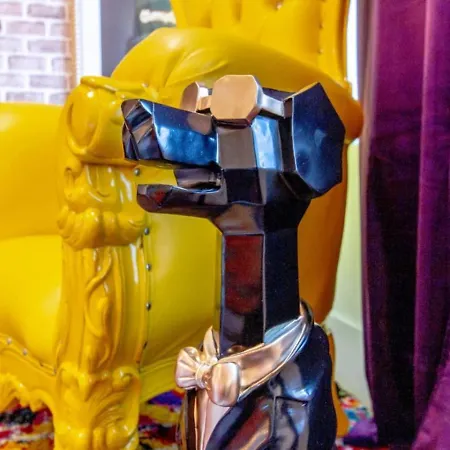 The Ultimate Hip-hop Haven With Rooftop Patio Holiday home *