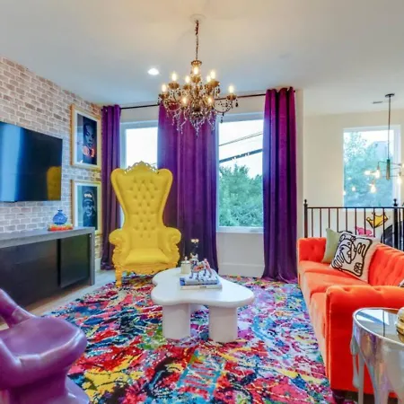 Holiday home The Ultimate Hip-hop Haven With Rooftop Patio Nashville