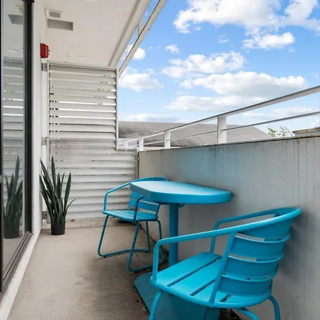 Illume New Modern Downtown Views With A Pool Holiday home Nashville