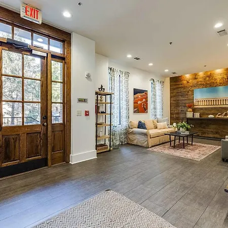 Modern King Bed Free Parking Downtown * Nashville