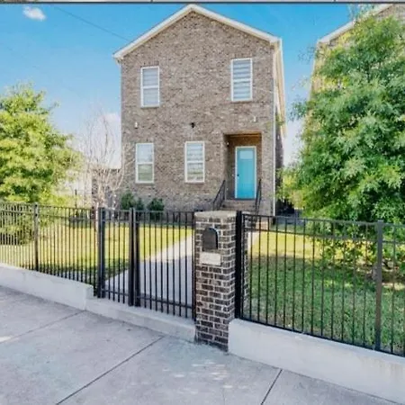 Holiday home Downtown Luxury, Sleeps 6 At Downtown Nashville