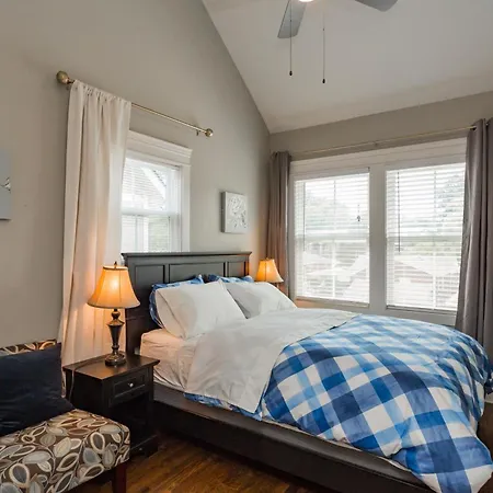 Modern Vacation Ii Holiday home Nashville
