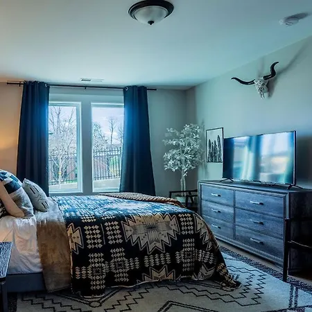 Four Bedroom In Oceola Avenue