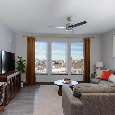 2Br Luxe Near Downtown Apartment Nashville
