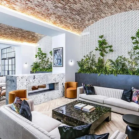 Apartment 2-bed 2-bath Luxury Retreat Nashville
