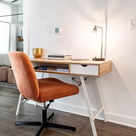 Luxe 2 Bed 2 Bath * Nashville