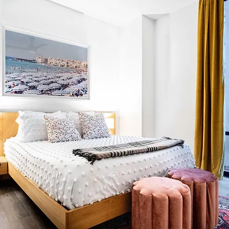 2-bed 2-bath Luxury Retreat *