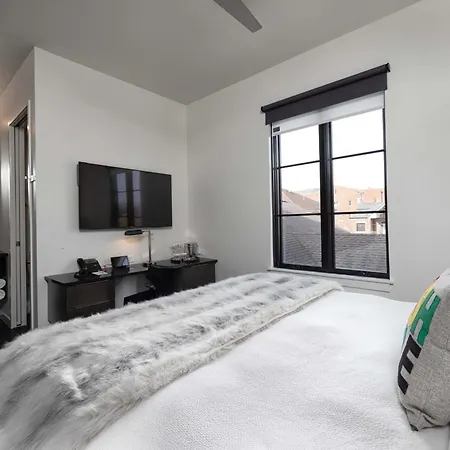 121 Floor 1 2 By Avantstay Sleeps 34 10 Units In *