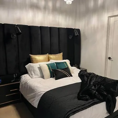 Unique Executive & Workspace *