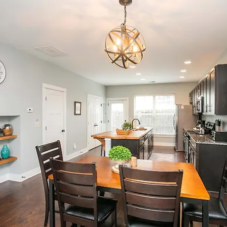 Relaxing 2 Bd 2 5 Ba Base *