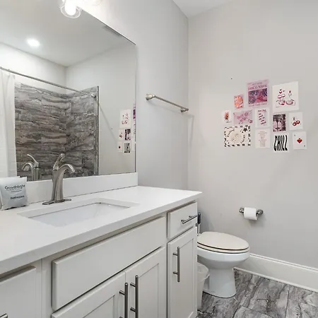 Trilogy - Private Porch - Walk To Centennial Park Holiday home *