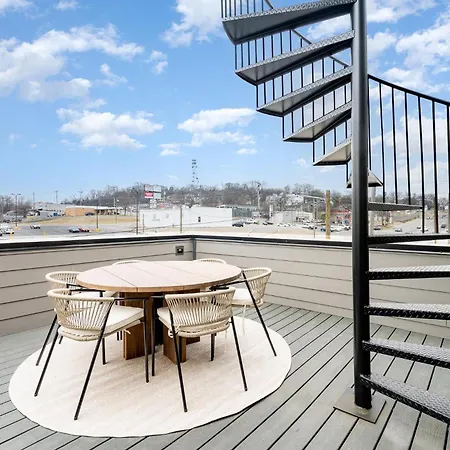 Southern Echo - Patio & - Mins To Broadway Holiday home Nashville