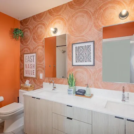 Holiday home Hyve-printers Alley-walk To Broadway *