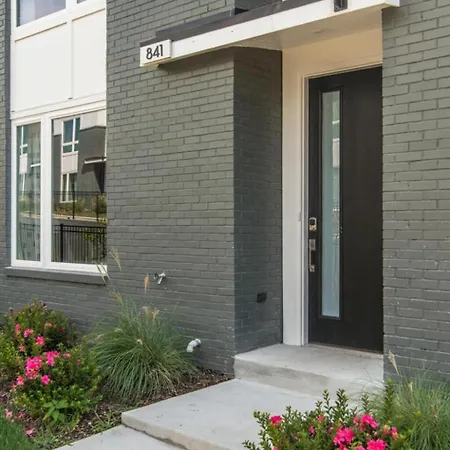 House Of Many Colors-central Holiday home Nashville