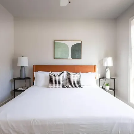 Holiday home West End Oasis'- 2 Side By Side Homes - Patios *