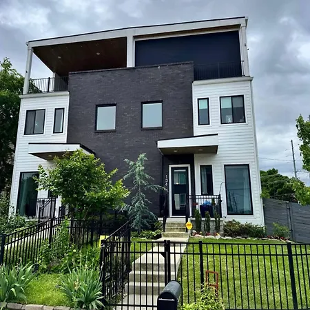 Holiday home Beautiful Home In The Heart Of Nashville Nashville