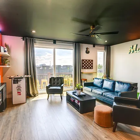 Skyline Views Townhome 3 Mi To Broadway Holiday home Nashville