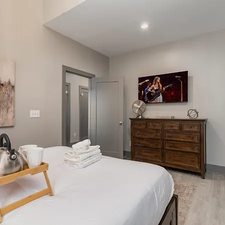 - 1821 Pearl St Holiday home *
