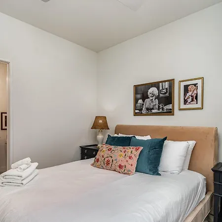 Half Notes - Hot Tub & Grill - Mins To Broadway Holiday home