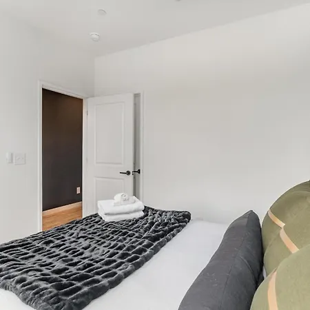 Half Notes - Hot Tub & Grill - Mins To Broadway Holiday home *
