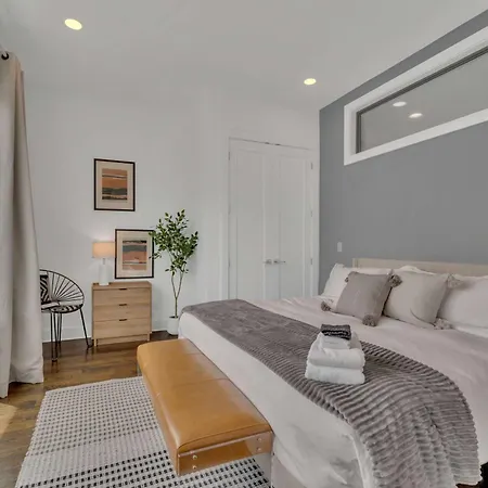 2 Lux Homes 2mi To Broadway Huge Rooftop Sleeps 24