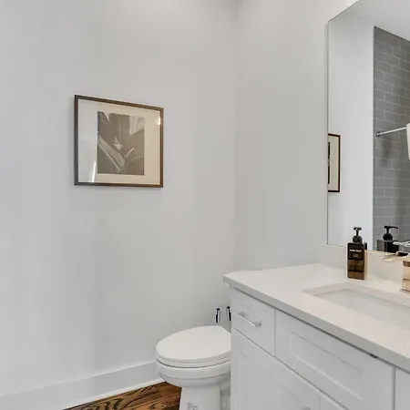 Large With Rooftop And Views Sleeps 12