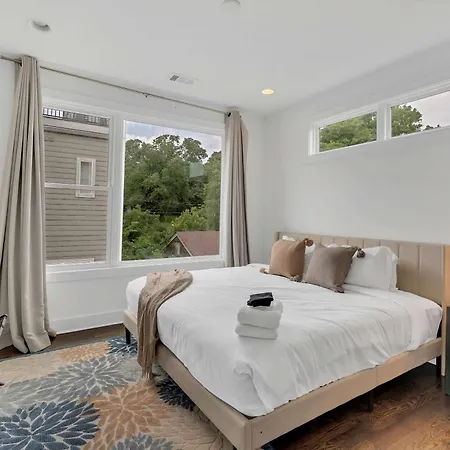 2 Lux Homes Huge Rooftop 2mi To Dt Sleeps 24 *