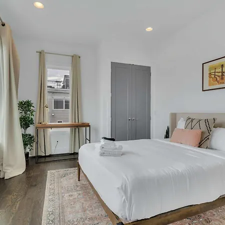 2 Lux Homes Huge Rooftop 2mi To Dt Sleeps 24 Holiday home