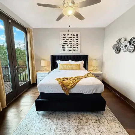 Holiday home Nashville Skyview Modern Luxury Mins To Broadway Nashville
