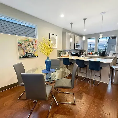 Nashville Skyview Modern Luxury Mins To Broadway *
