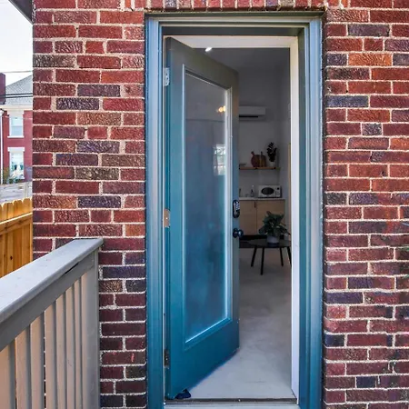 The Woodland Carriage House By Local * Nashville