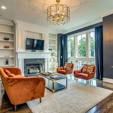 Holiday home The London On Acklen By Local *