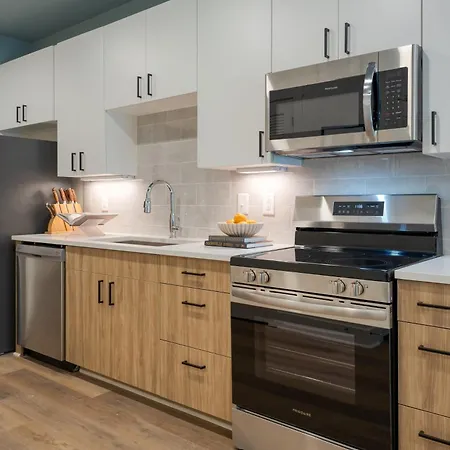 Apartment 5 Boutique 1Br Suites In 12 South Sleeps 20