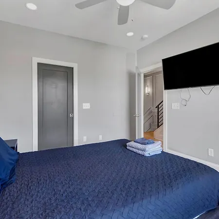 Spacious In - 2mi To Lower Broadway Holiday home *