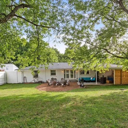 Hip 3 Bed 2 Bath Holiday home *