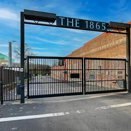 The 1865 #412 Apartment