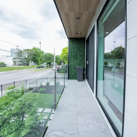 Skyline Views - Rooftop Pool - Maximum Luxury Holiday home