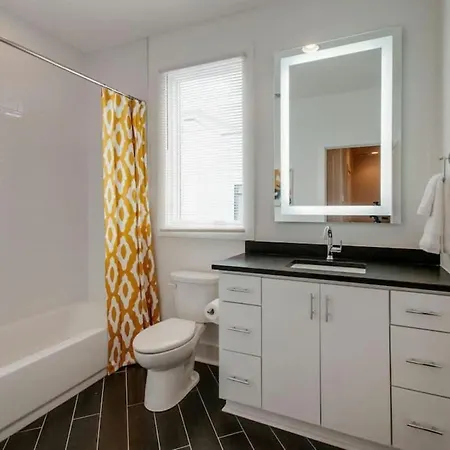 Commodore At The Gulch - Private Rooftop With Views * Nashville